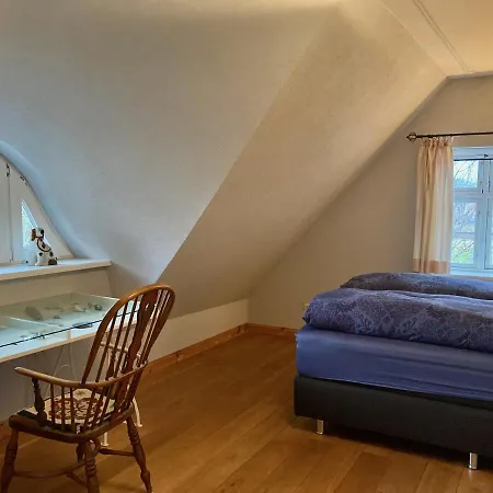 Haus Am Hafen - Kaminfeeling Und Luxus Unter Reet 펜션 프레로