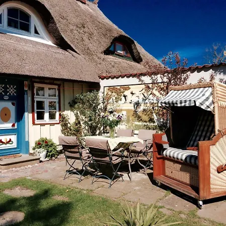 Haus Am Hafen - Kaminfeeling Und Luxus Unter Reet 프레로