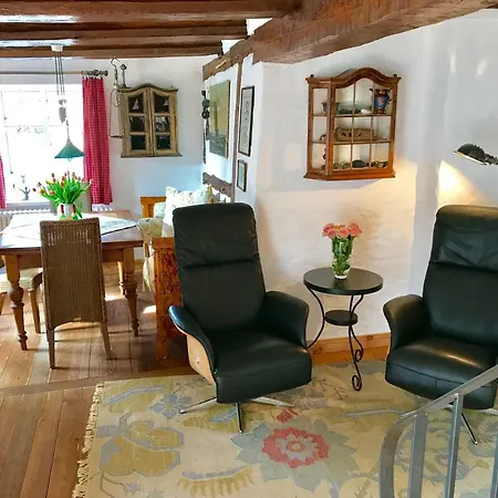 Haus Am Hafen - Kaminfeeling Und Luxus Unter Reet 펜션 *