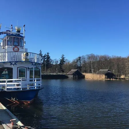 Haus Am Hafen - Kaminfeeling Und Luxus Unter Reet 프레로