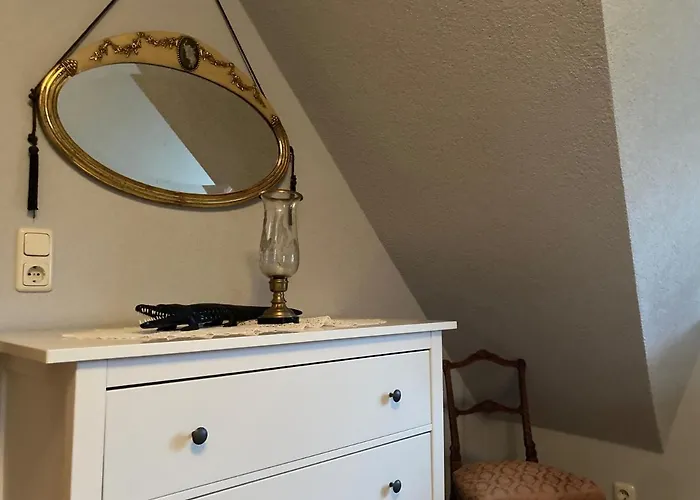 Haus Am Hafen - Kaminfeeling Und Luxus Unter Reet Prerow